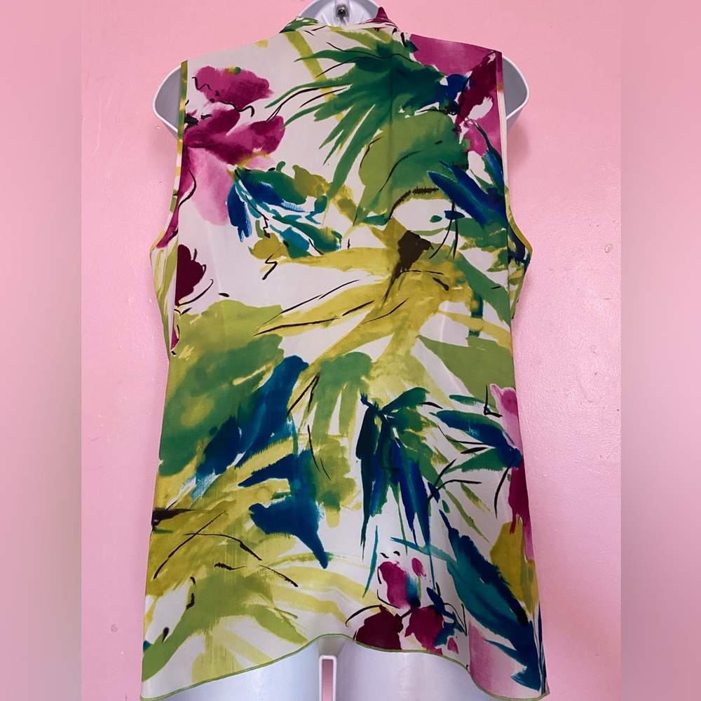 Blouses - Picture 4 of 4